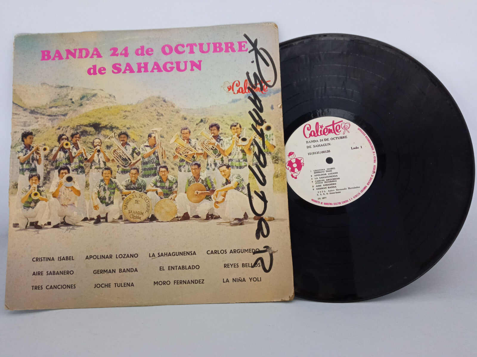 Banda 24 De Octubre De Sahagun Caliente Vinyl LP Record Colombian Porro Cumbia