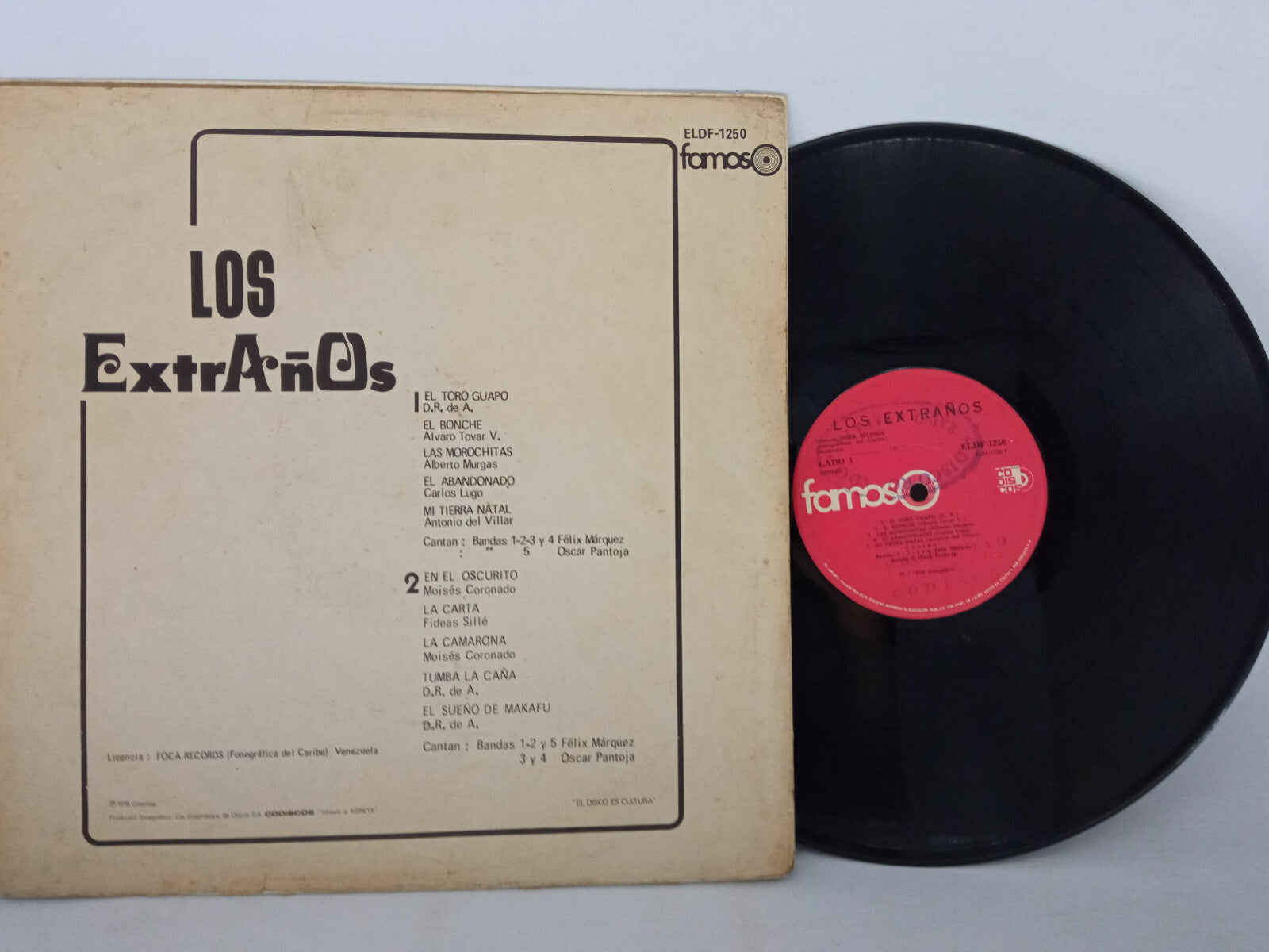 Los Extranos De Dos Los Extranos Famoso Vinyl LP Record Rare Latin Pop Rock